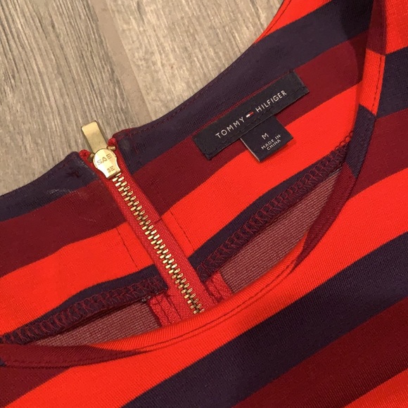 Striped Tommy Hilfiger short sleeve dress. Bold! - Picture 2 of 3